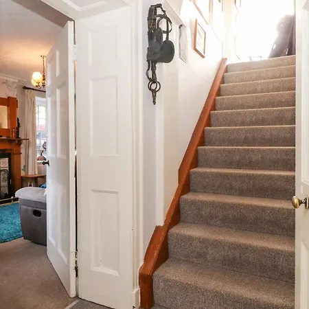 Castle בית נופש קזיק