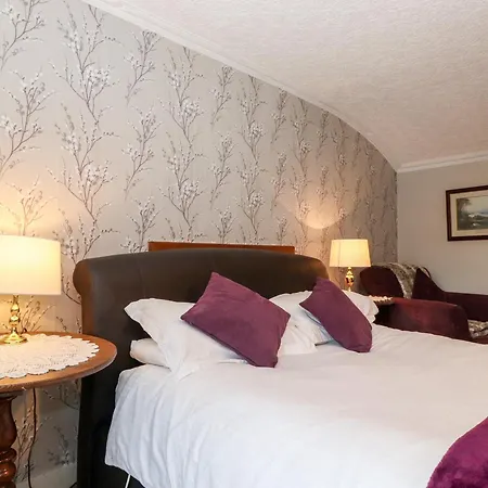 Castle בית נופש *